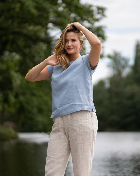 Linne T-shirt Topp Emma Molnblå