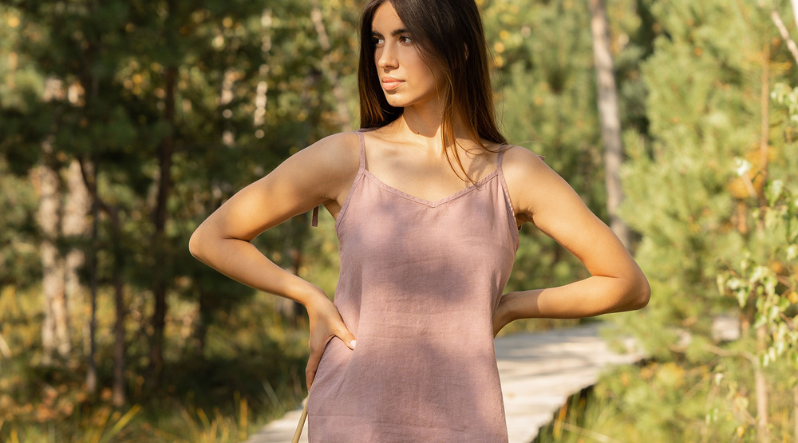 Klänningar under $100