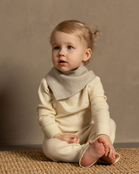 Linen Baby Bib One Size in natural