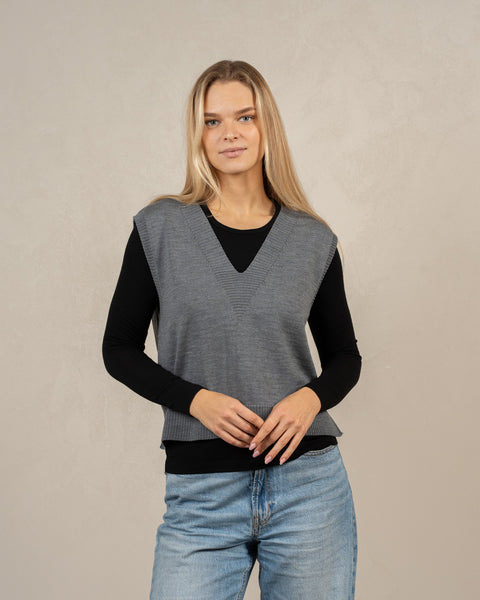 Women&#39;s Merino Wool Vest Isla Dark Gray