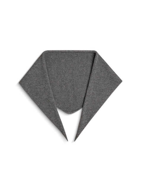 Packshot of knit Cashmere bandana in the white background