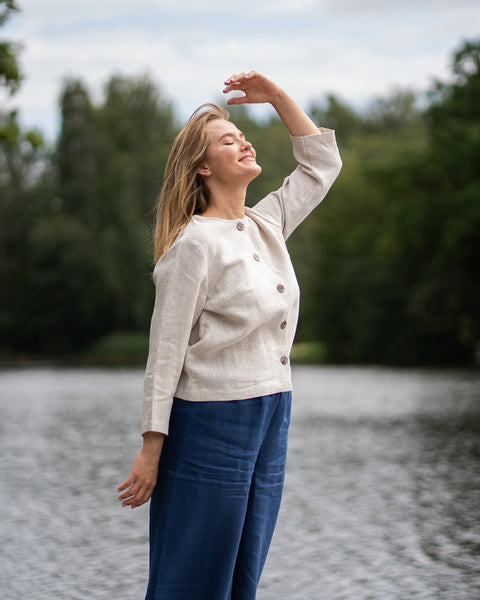 Kavaj med knappar Alice
