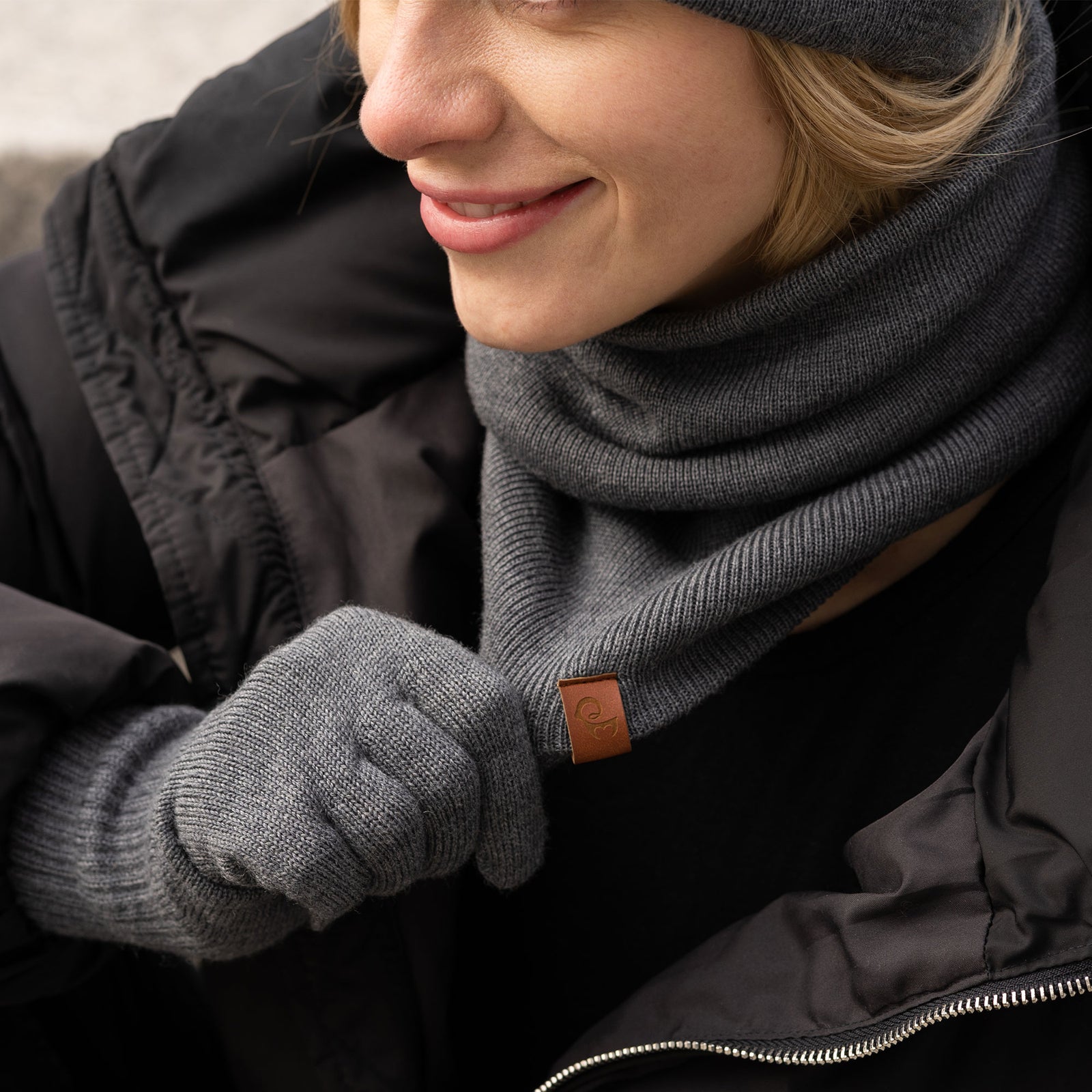 Women's Neck Gaiter Knitted Merino